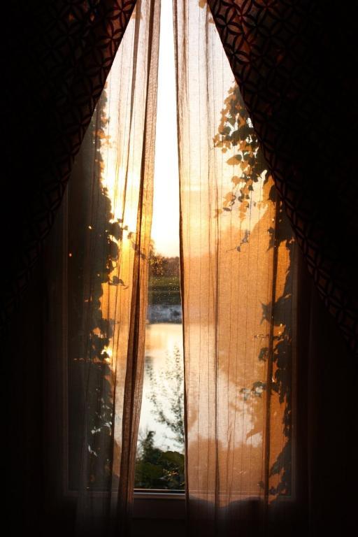 Maison D'Hotes L'Arbre Rouge Génissac Oda fotoğraf
